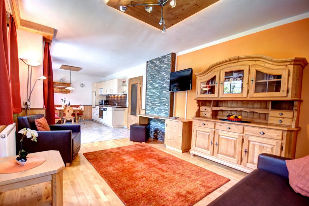 Alpenresort Thanner Mayrhofen Room photo