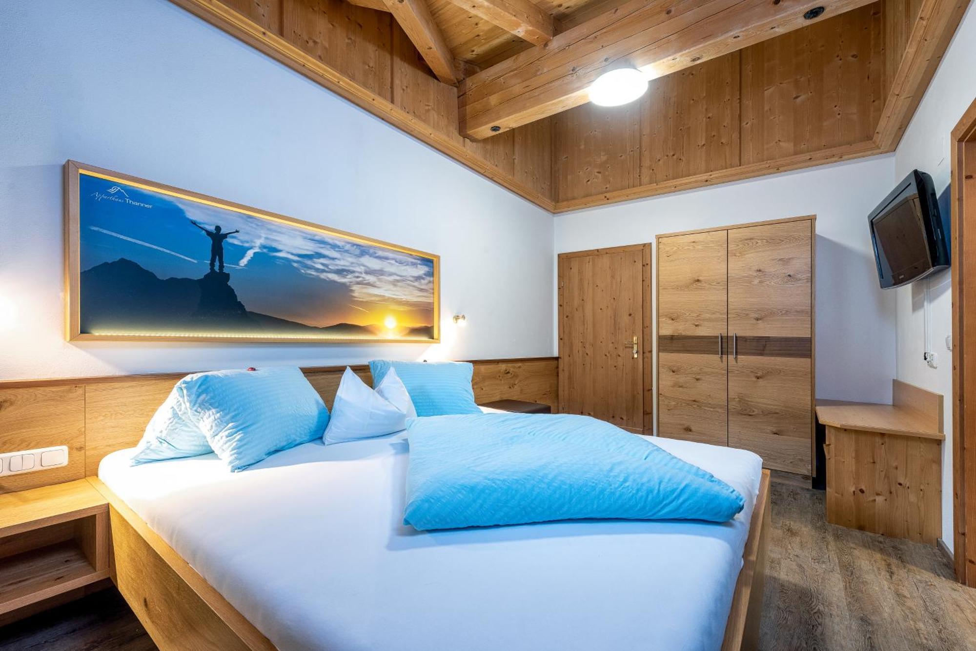 Alpenresort Thanner Mayrhofen Room photo