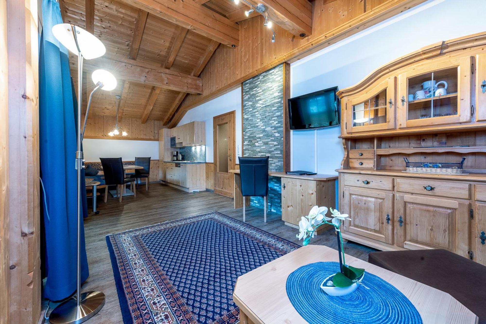 Alpenresort Thanner Mayrhofen Room photo