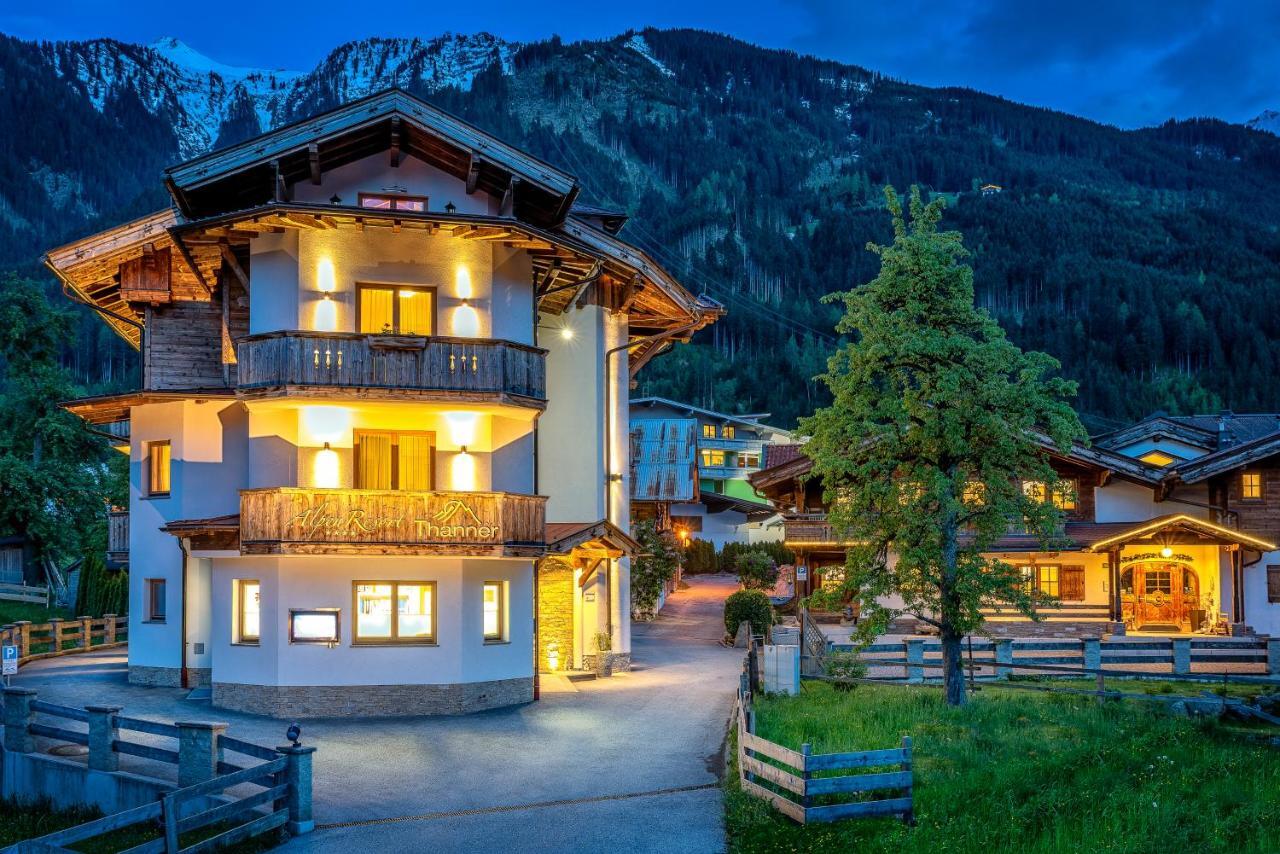 Alpenresort Thanner Mayrhofen Exterior photo