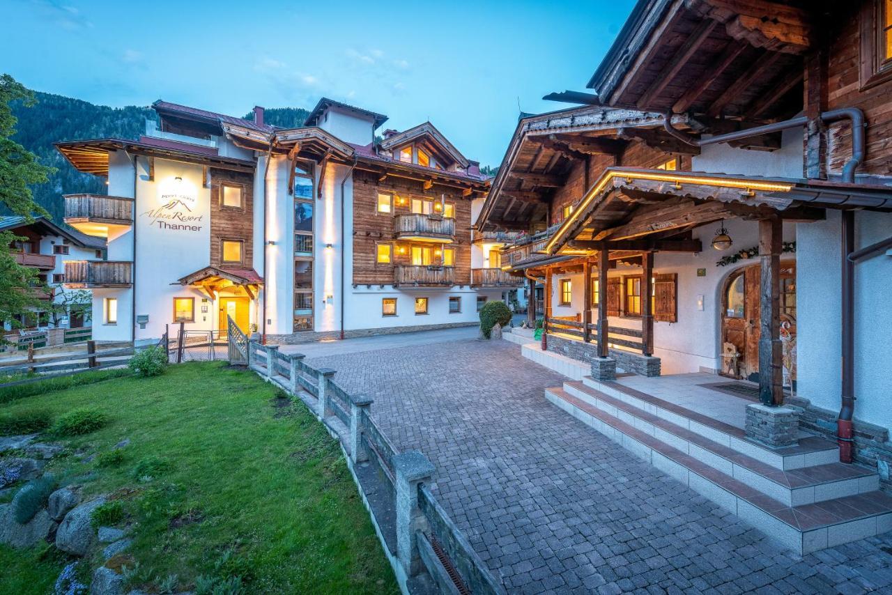 Alpenresort Thanner Mayrhofen Exterior photo