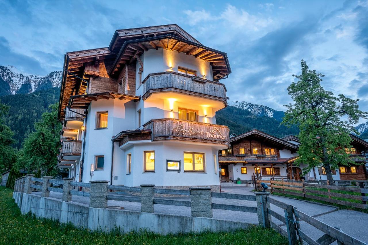 Alpenresort Thanner Mayrhofen Exterior photo